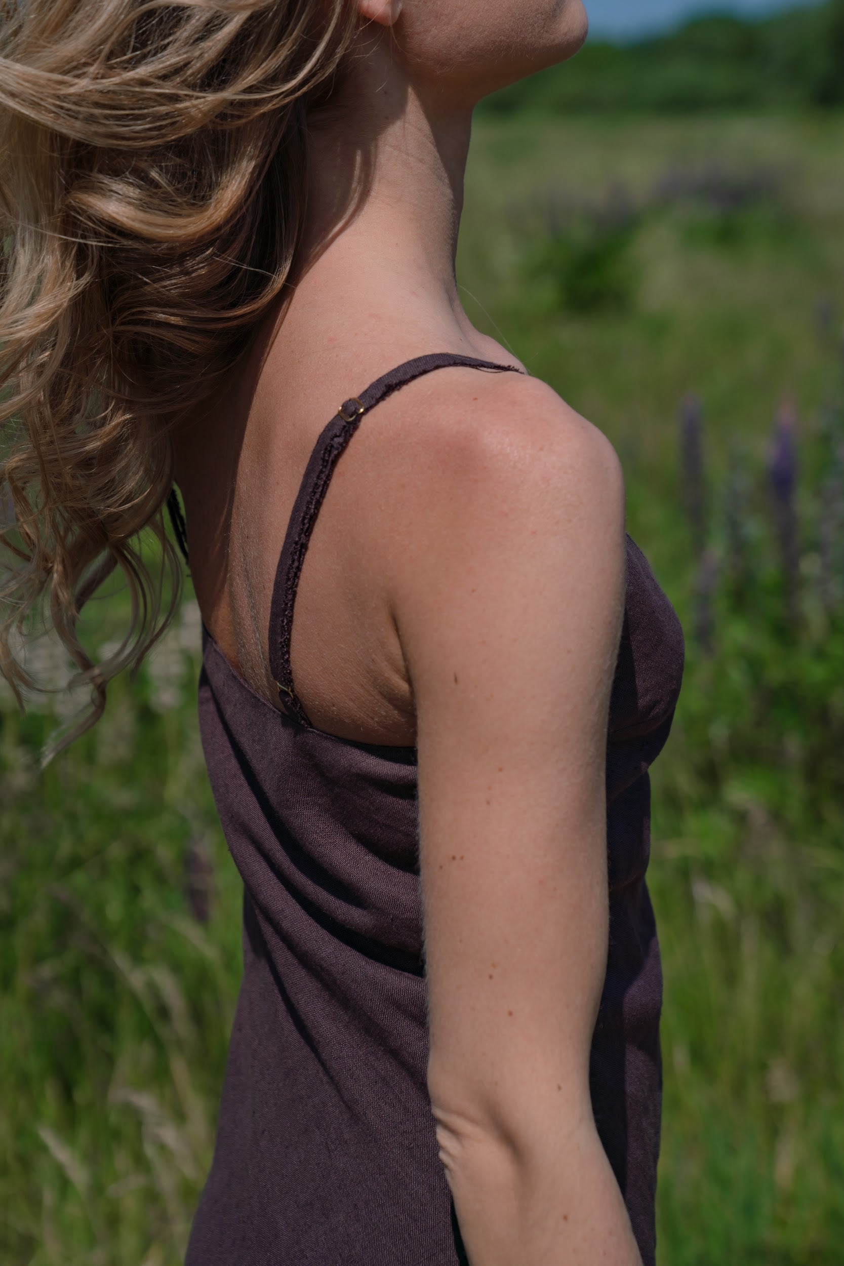 Mīlestības pilna vasaras linu kleita